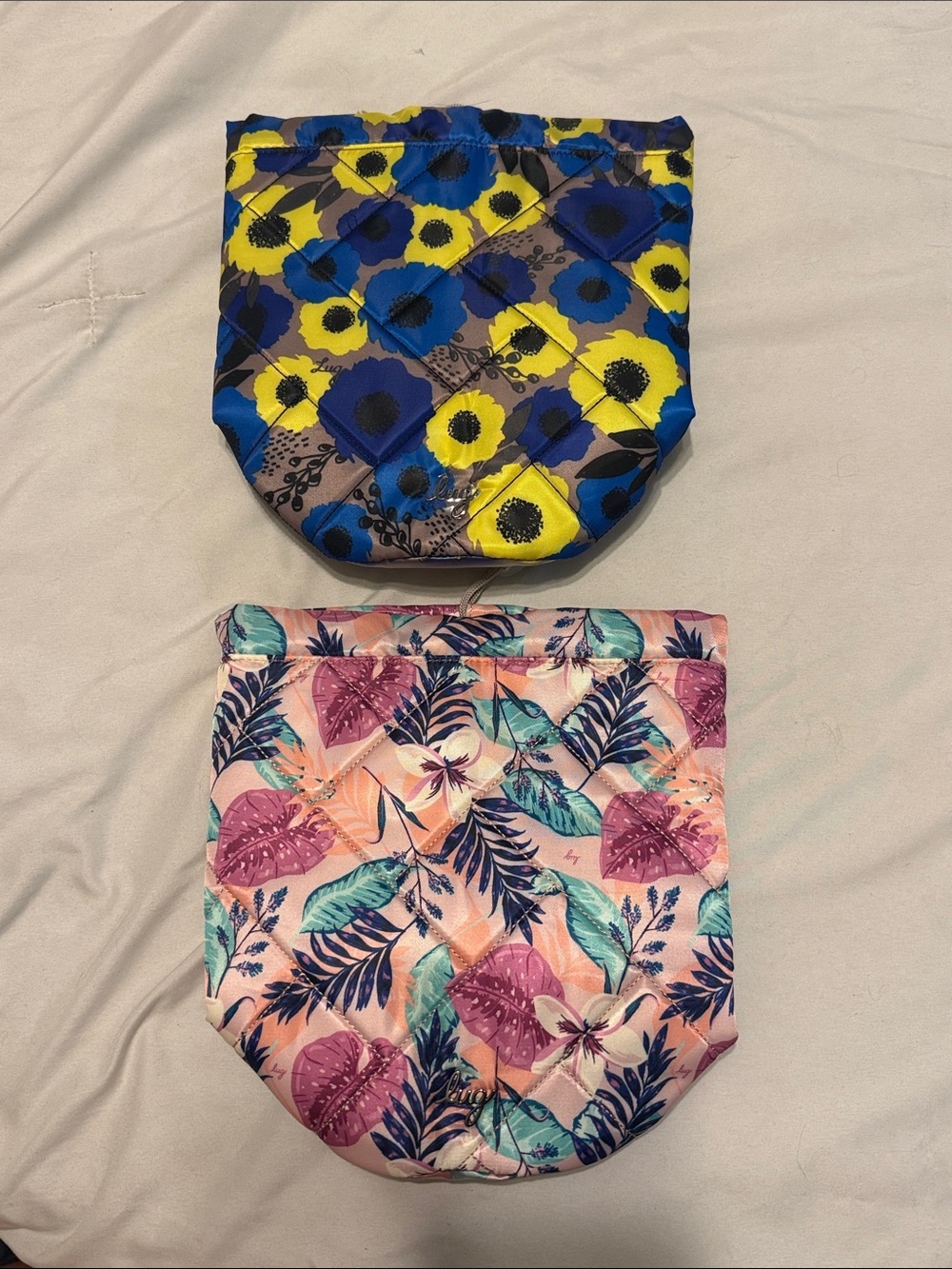 Lug tumbler storage pouch